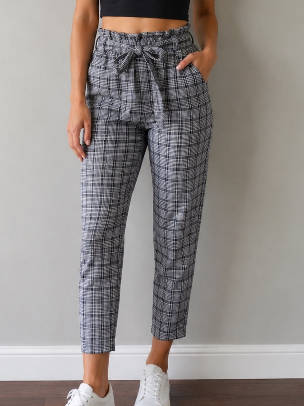 NWT Shiela Rose Plaid Paperbag Waist Ankle Pants | Tie Waist | Size L